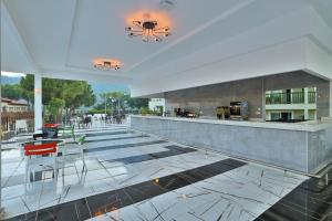 Hotel-Img