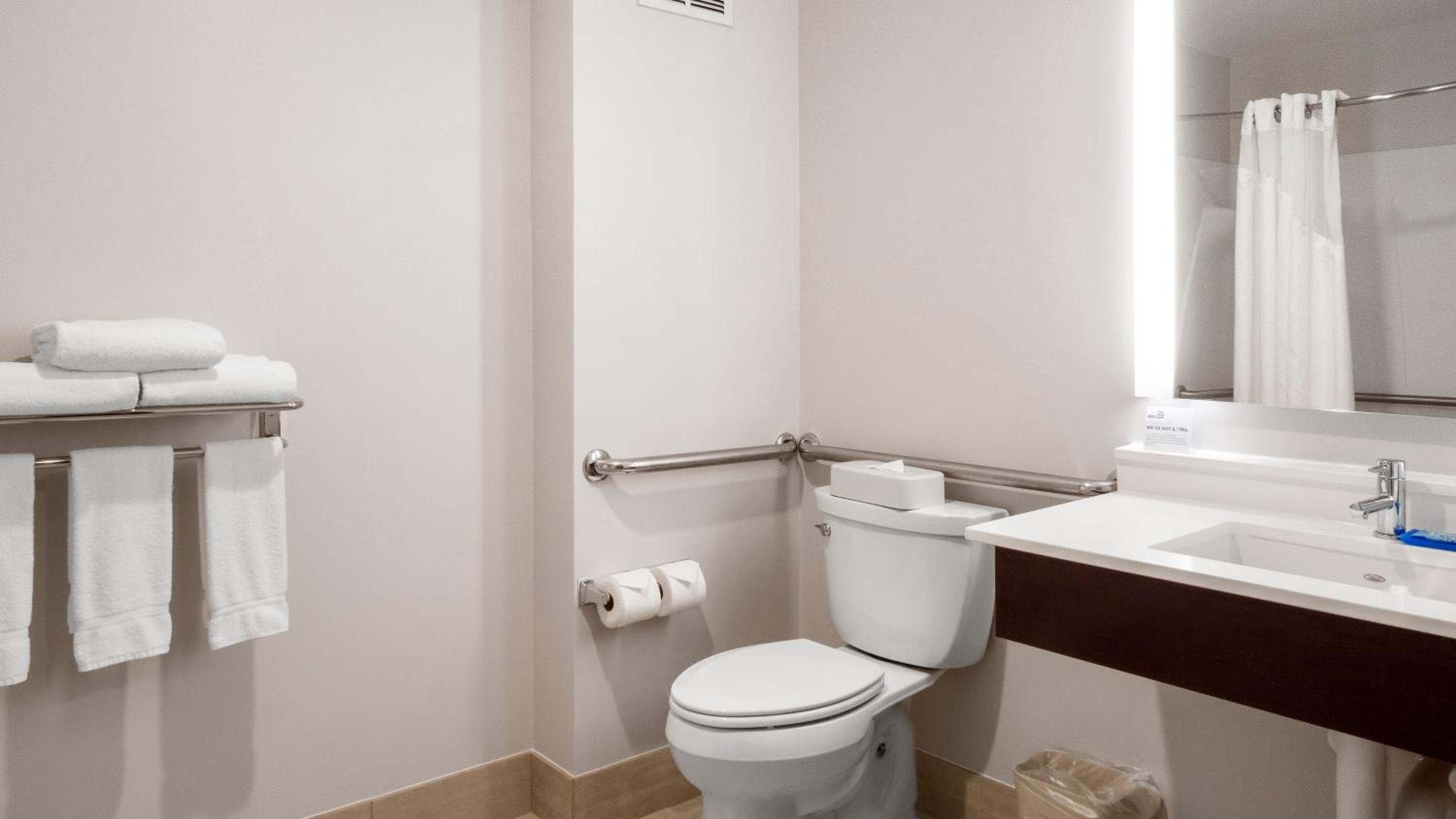 holiday inn express and suites newton by ihg