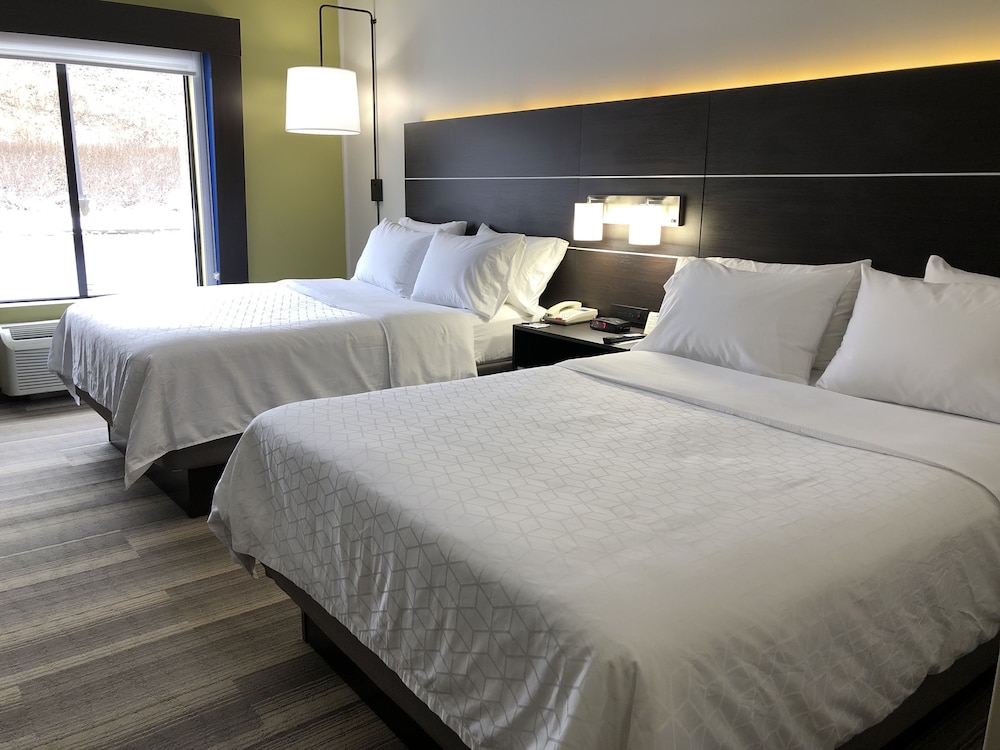 holiday inn express and suites newton by ihg