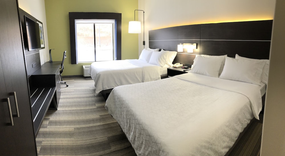 holiday inn express and suites newton by ihg