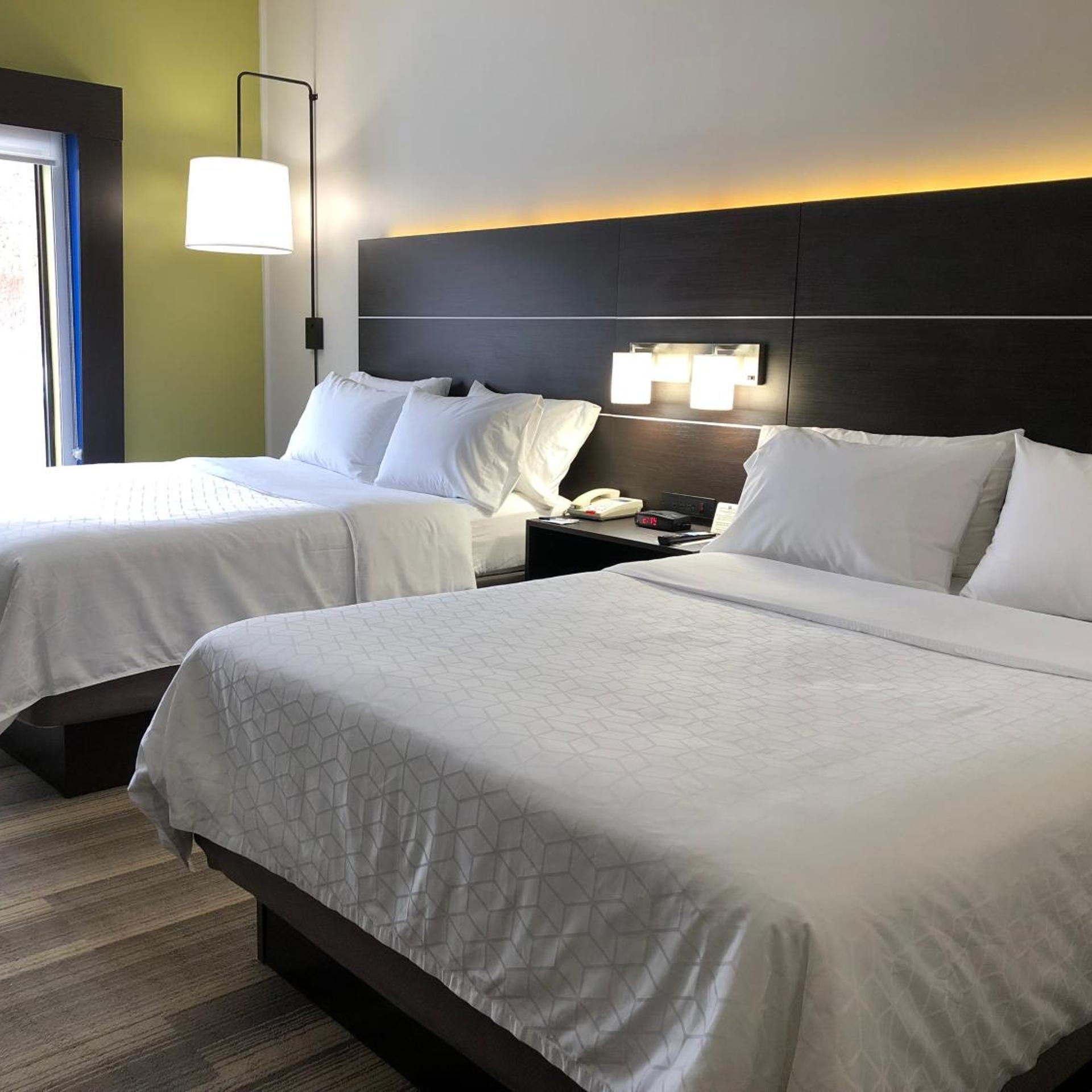 holiday inn express and suites newton by ihg