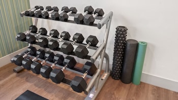 Holiday Inn Express And Suites Newton By Ihg,Near Newton Theater,3 star