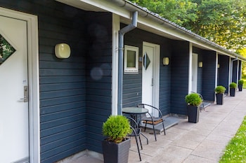 ansager hotel og hytteby