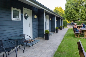 ansager hotel og hytteby