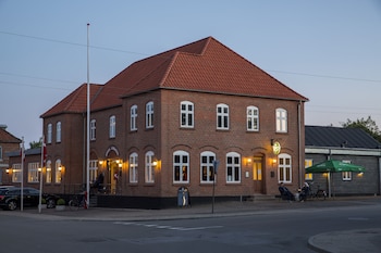 ansager hotel og hytteby
