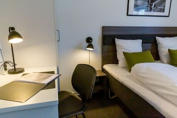 ansager hotel og hytteby