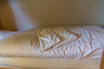 ansager hotel og hytteby