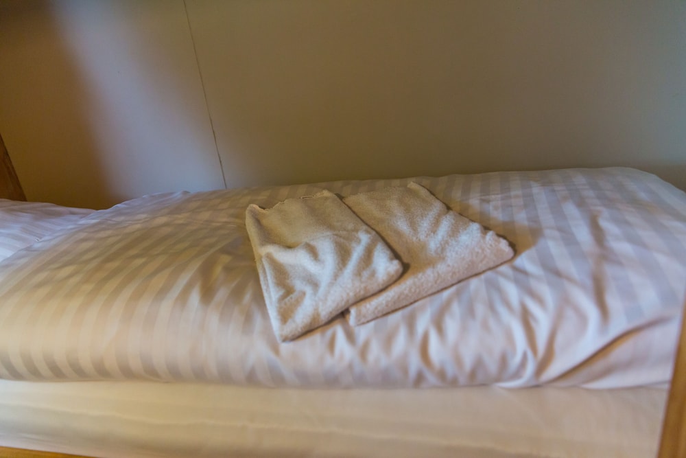 ansager hotel og hytteby