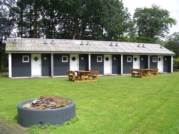 ansager hotel og hytteby