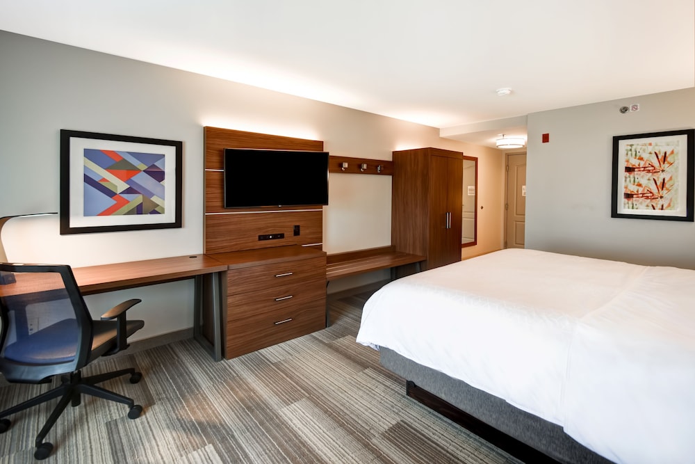 holiday inn express and suites schererville by ihg