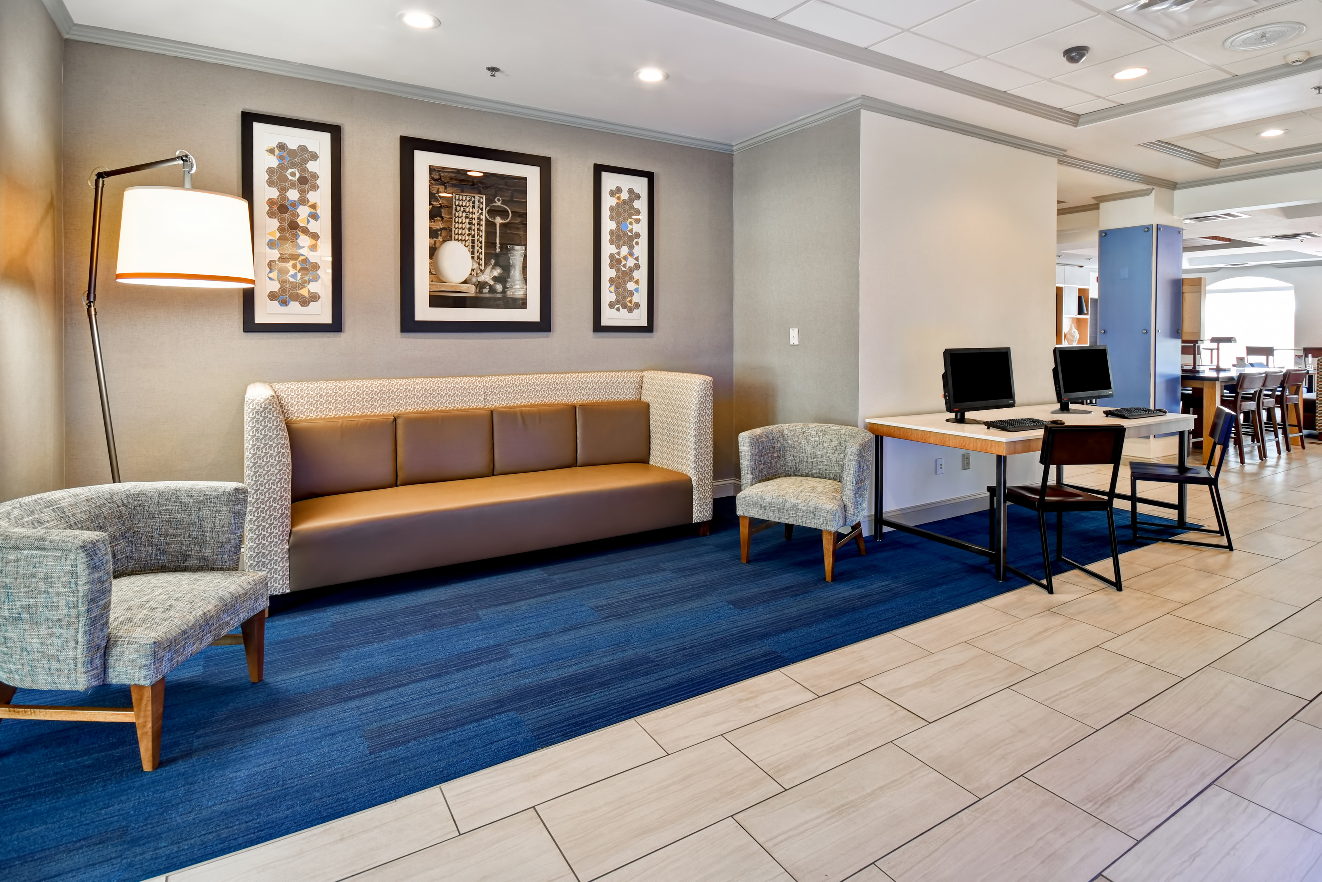 holiday inn express and suites schererville by ihg