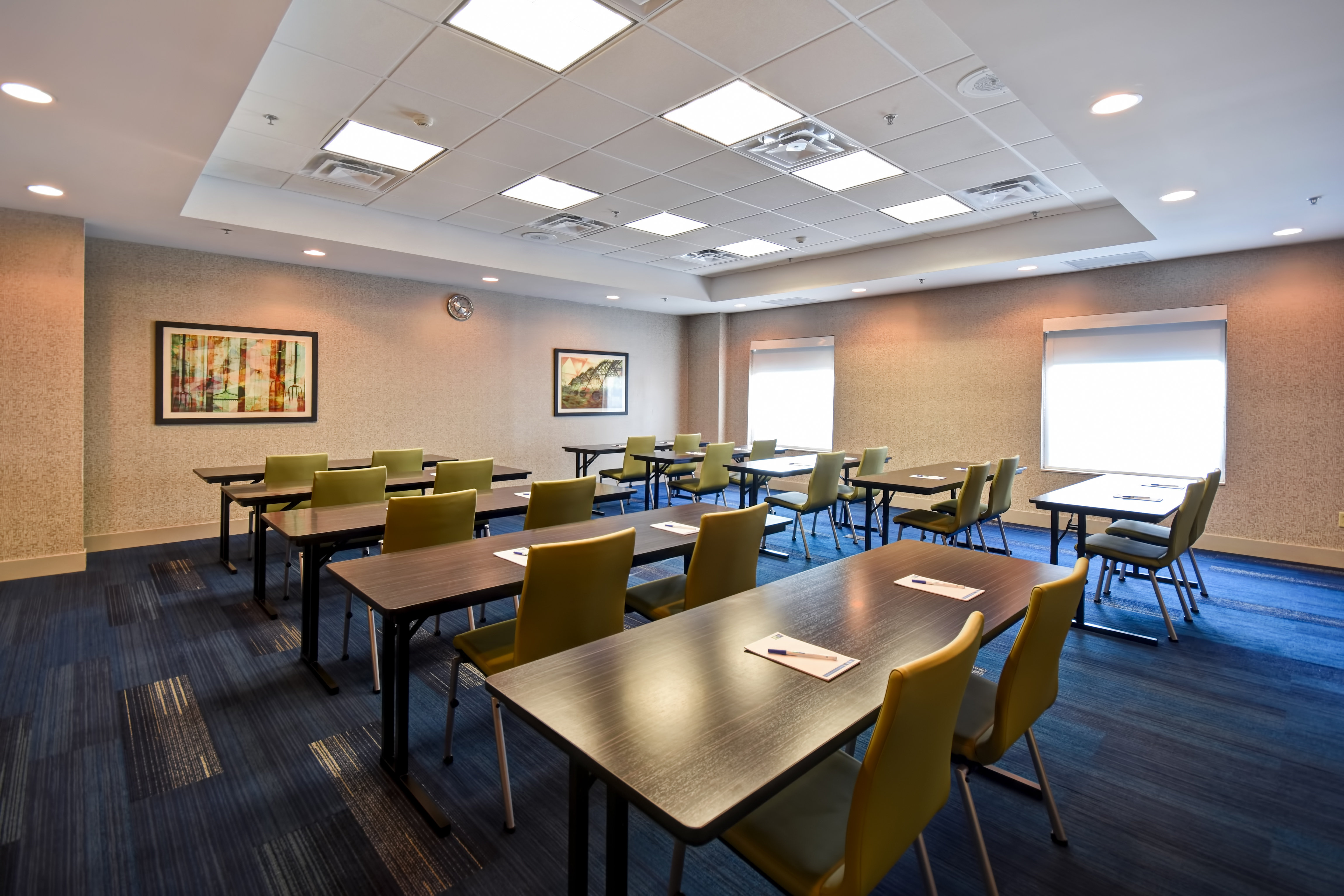 holiday inn express and suites schererville by ihg