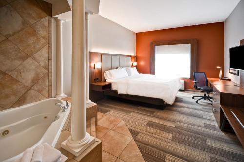 holiday inn express and suites schererville by ihg