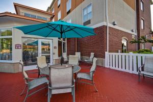 holiday inn express and suites schererville by ihg