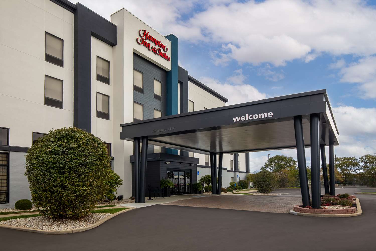 hampton inn and suites dayton vandalia