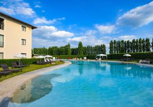 Th Lazise - Hotel Parchi Del Garda,Lake Garda>>Castelnuovo Del Garda,4 star