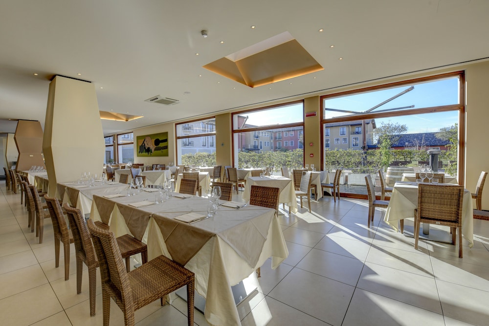 th lazise hotel parchi del garda