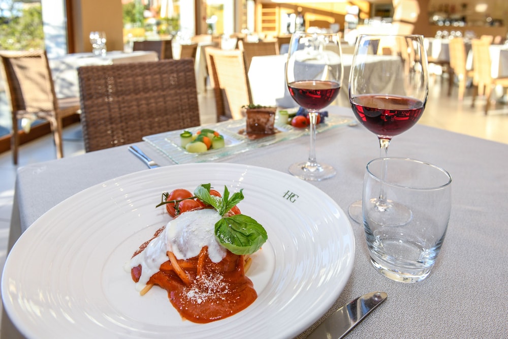 th lazise hotel parchi del garda