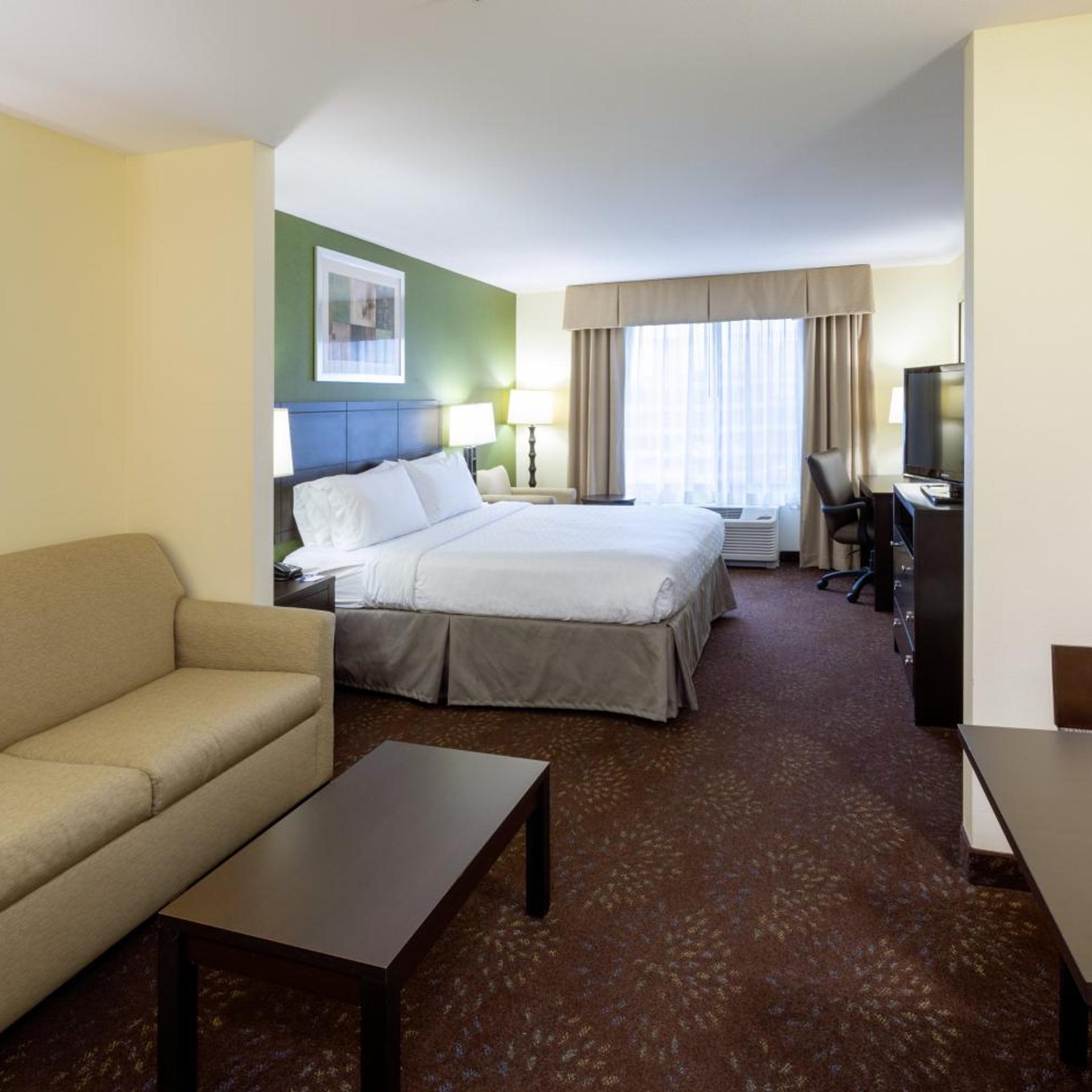 holiday inn express and suites rochester west medical center by ihg
