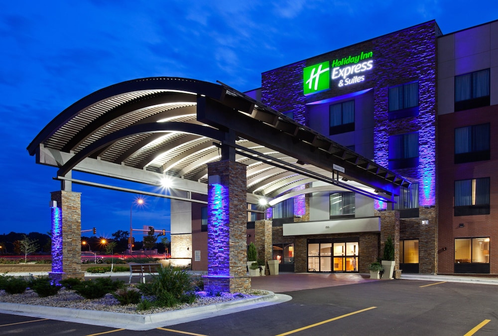 holiday inn express and suites rochester west medical center by ihg
