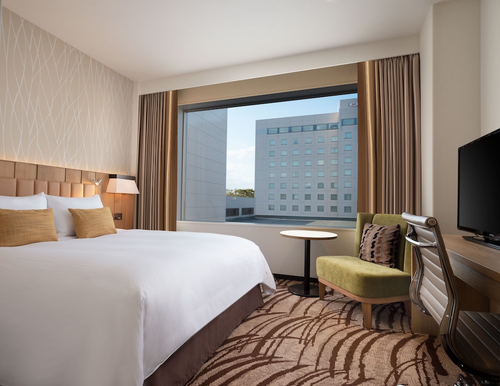 ana crowne plaza chitose by ihg