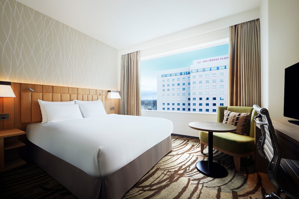 ana crowne plaza chitose by ihg