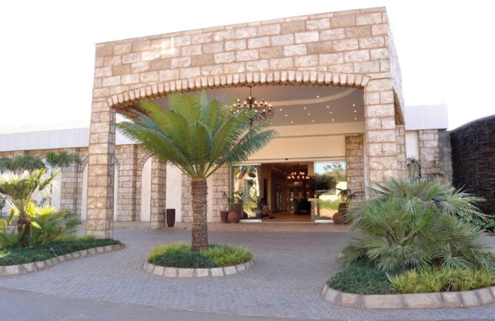 happy valley hotel ezulwini