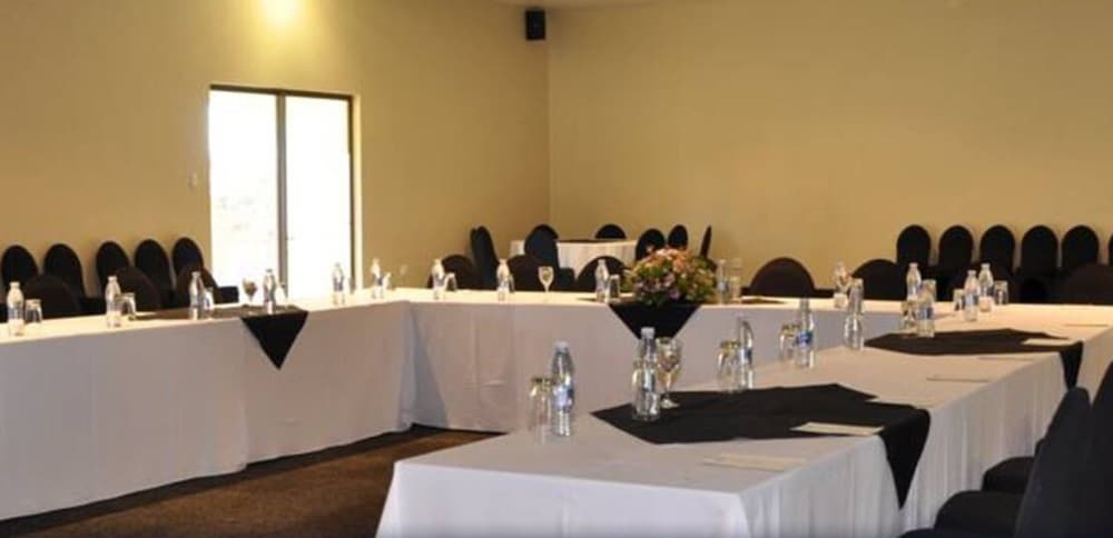 happy valley hotel ezulwini