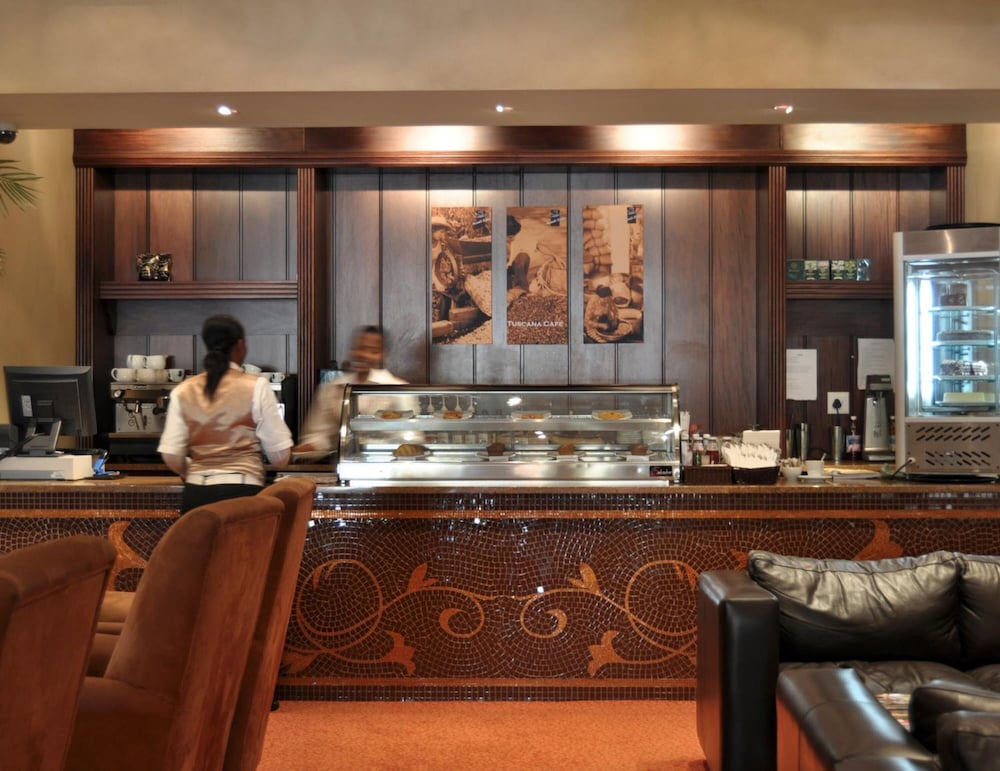 happy valley hotel ezulwini