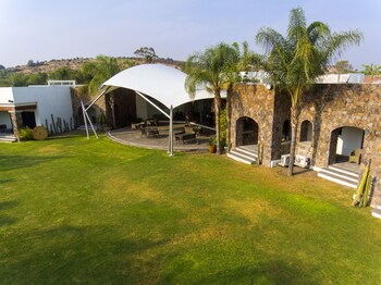 hotel villa mexicana golf resort