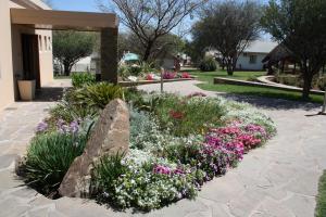 Arebbusch Travel Lodge,Windhoek>>Olympia,4 star