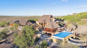 Epacha Game Lodge & Spa,Kunene Region>>Okaukuejo,4 star