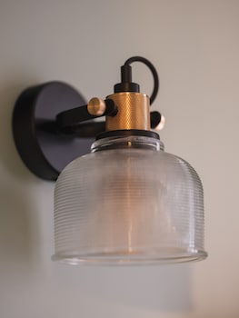 ibis styles paris montmartre nord