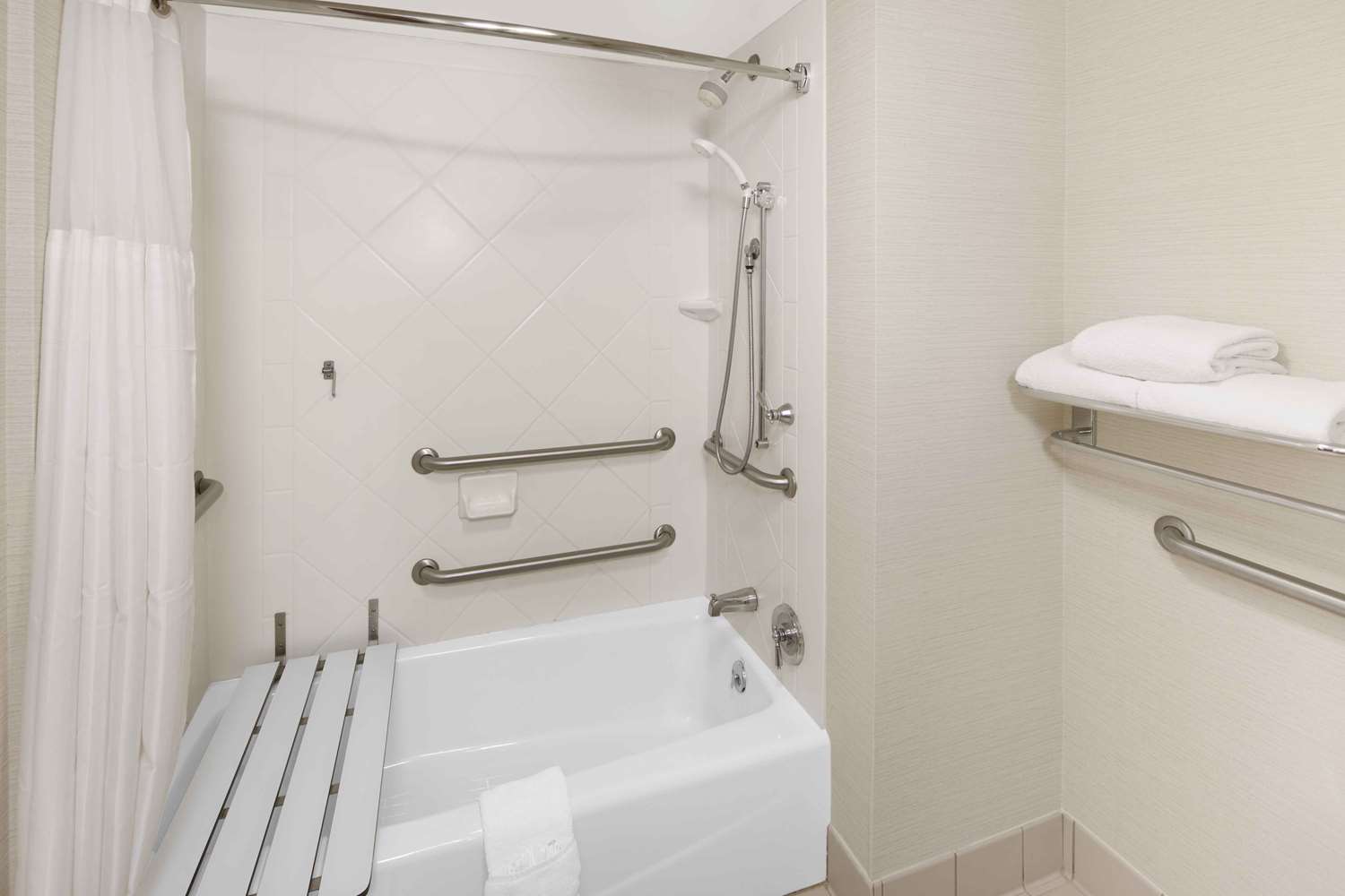 hilton garden inn jackson madison