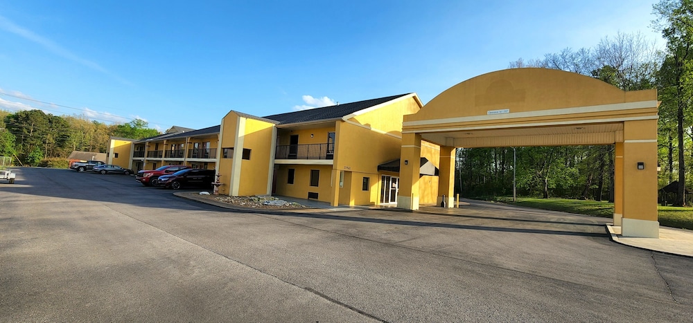 country hearth inn and suites