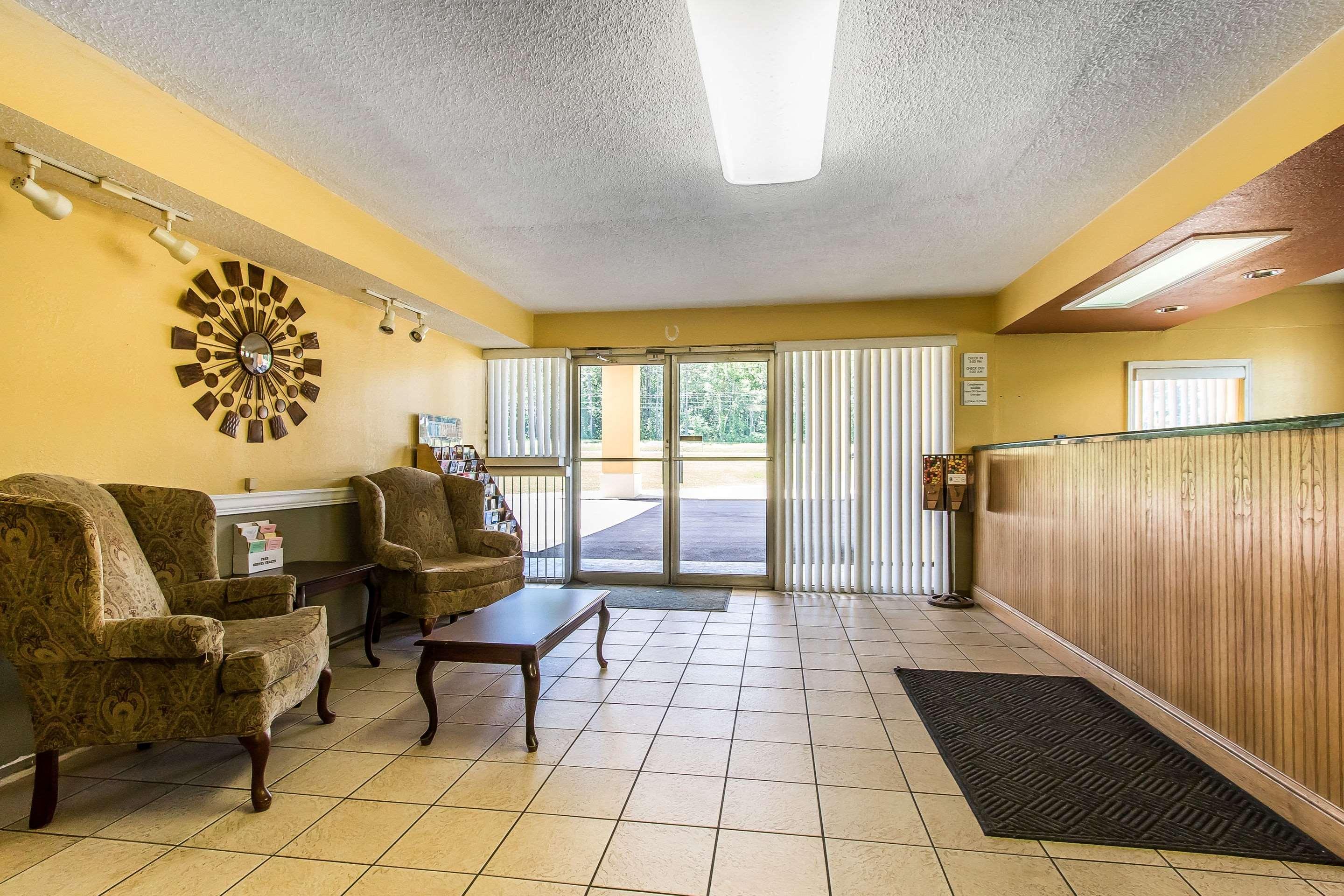 country hearth inn and suites