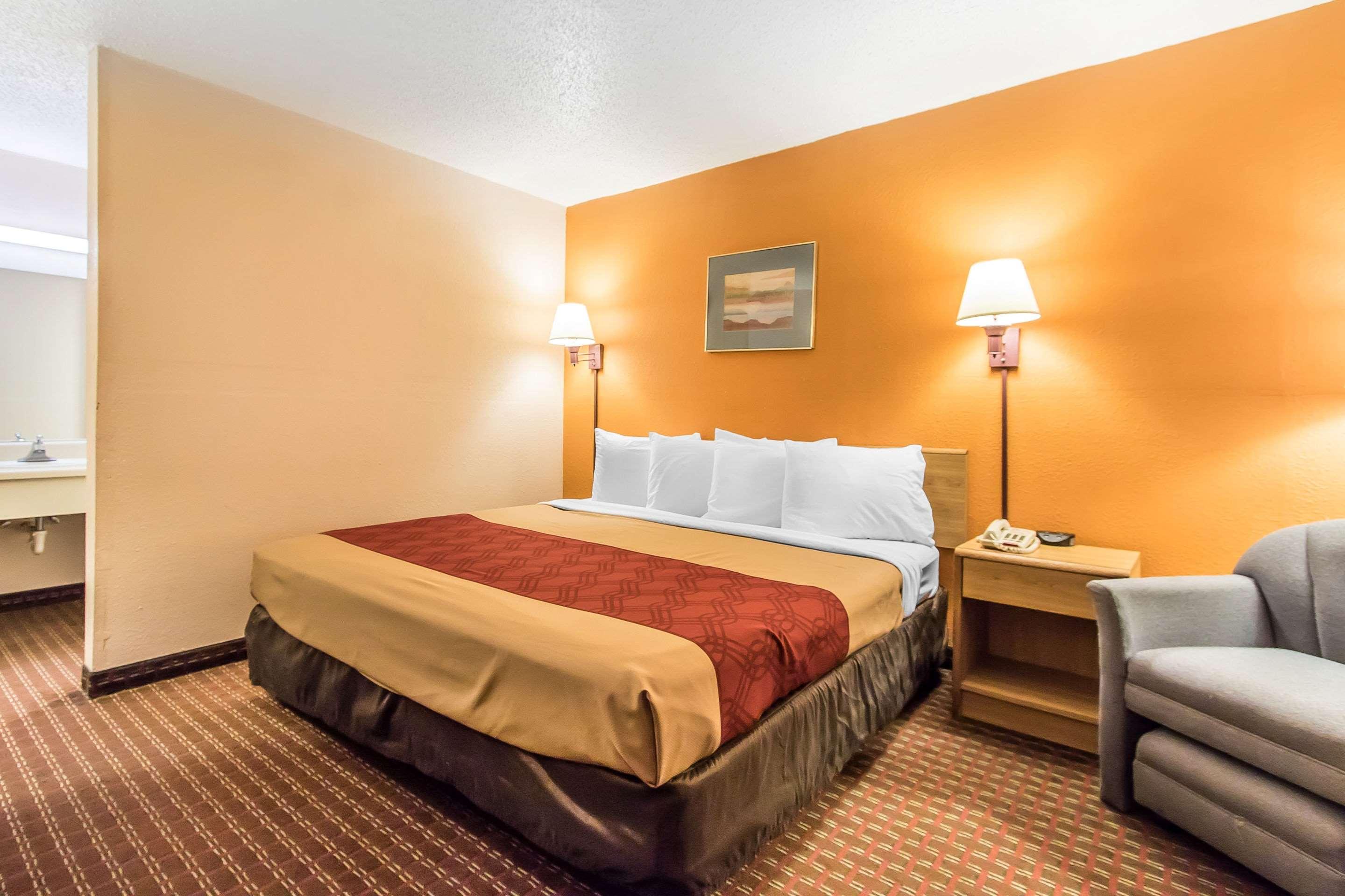 country hearth inn and suites