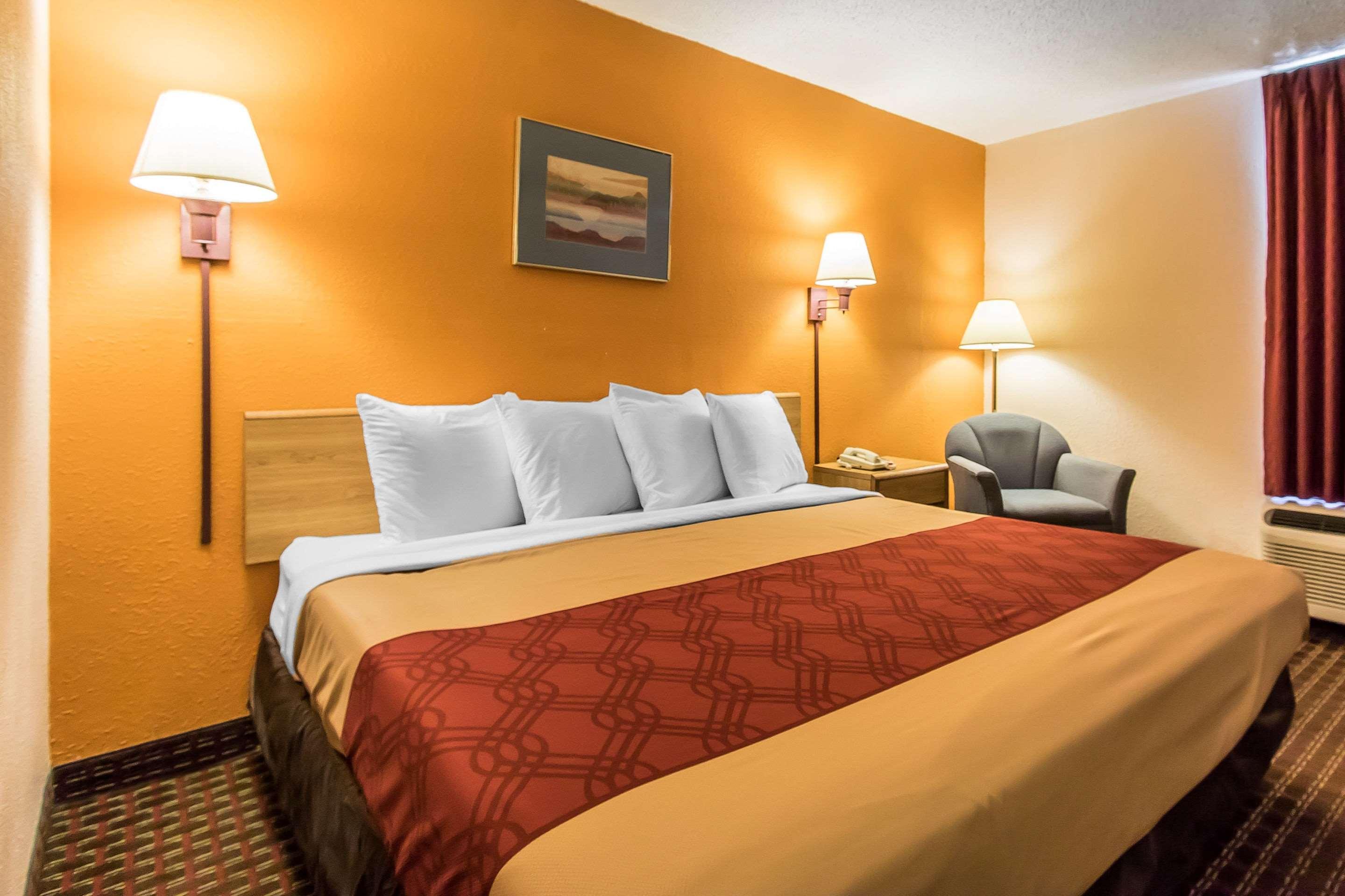country hearth inn and suites