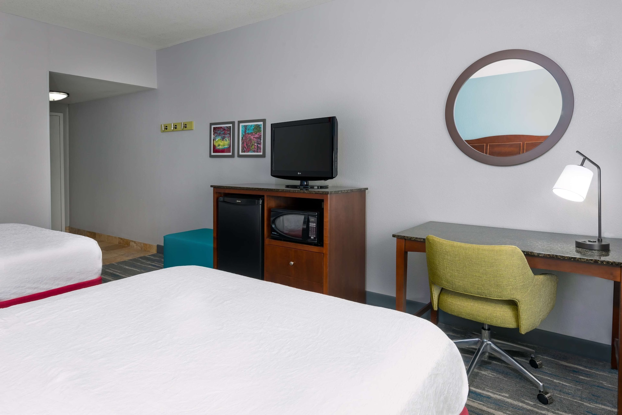 hampton inn and suites winston salem university area nc