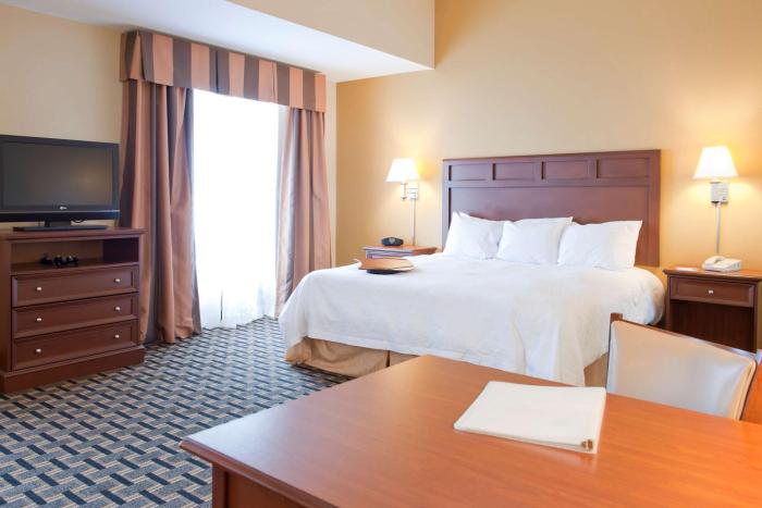 hampton inn and suites columbia at university