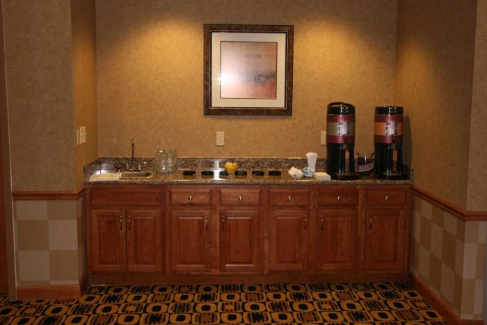 hampton inn and suites columbia at university