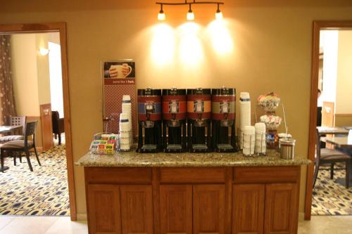 hampton inn and suites columbia at university