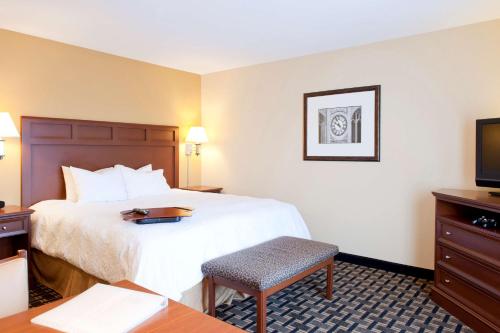 hampton inn and suites columbia at university