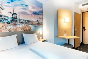 bandb hotel amsterdam zaandam