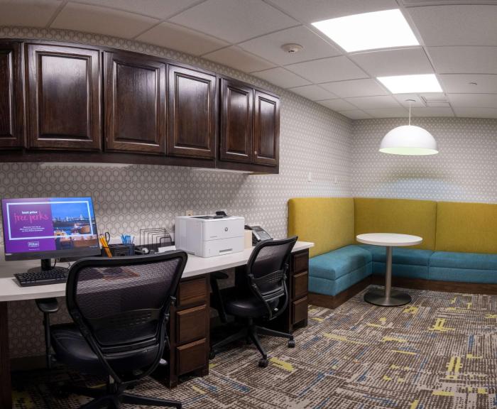 hampton inn and suites dallas lewisville vista ridge mall tx