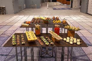 le meridien etoile hotel