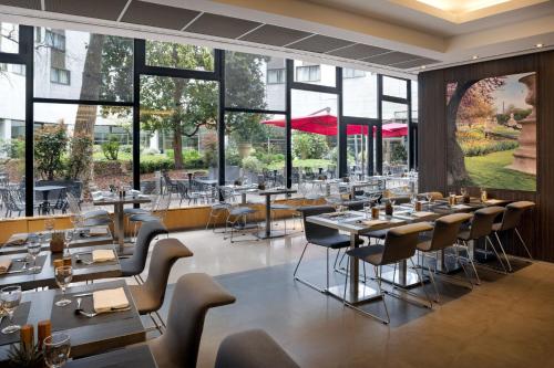 le meridien etoile hotel