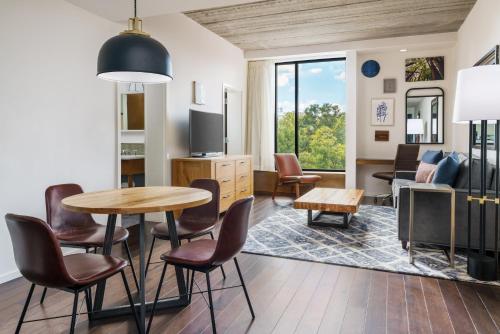 hotel indigo athens university area by ihg