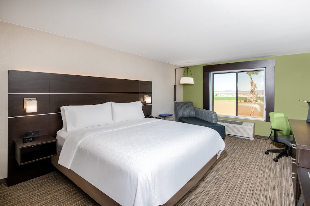 holiday inn express and suites yuma by ihg