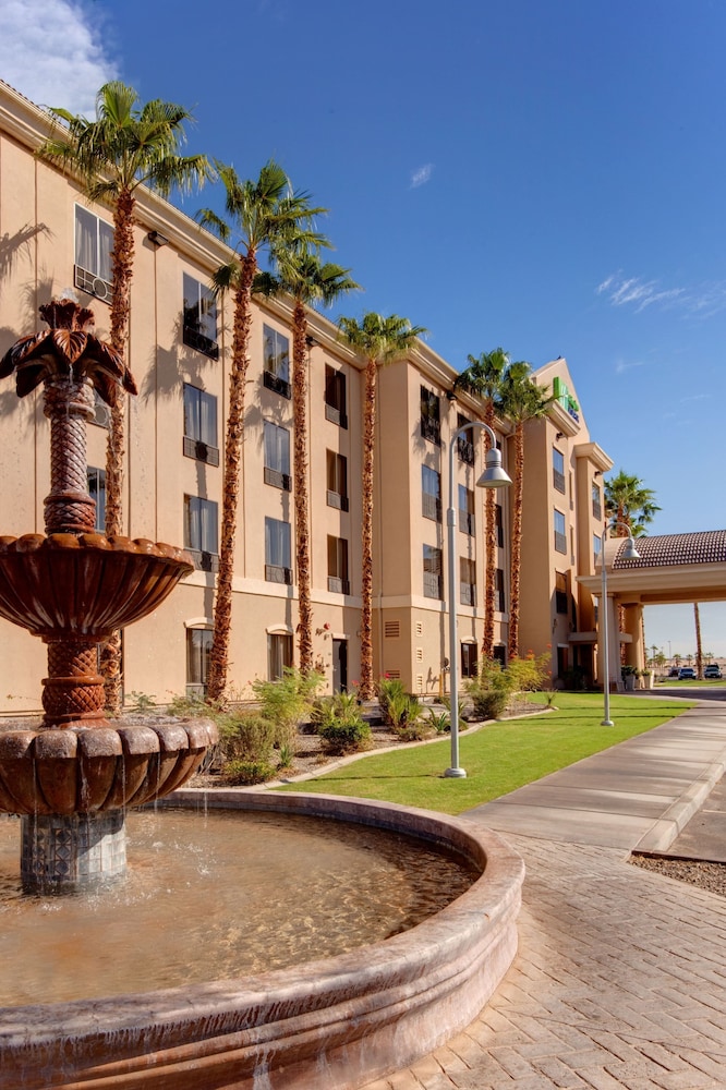 holiday inn express and suites yuma by ihg